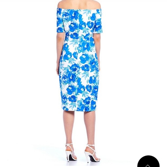 Dress - Picture 2 of 5